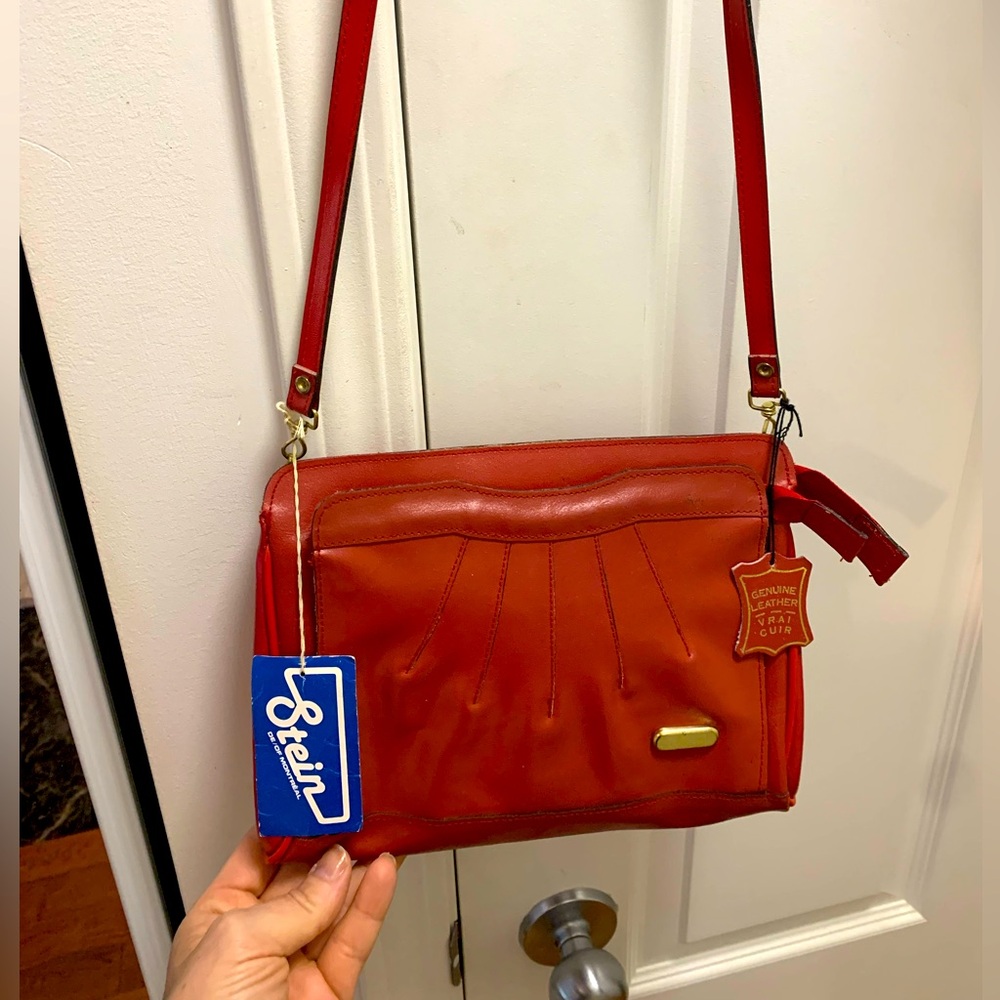 OFFERS??? Stein of Montreal TRUE Vintage Red Crossbody